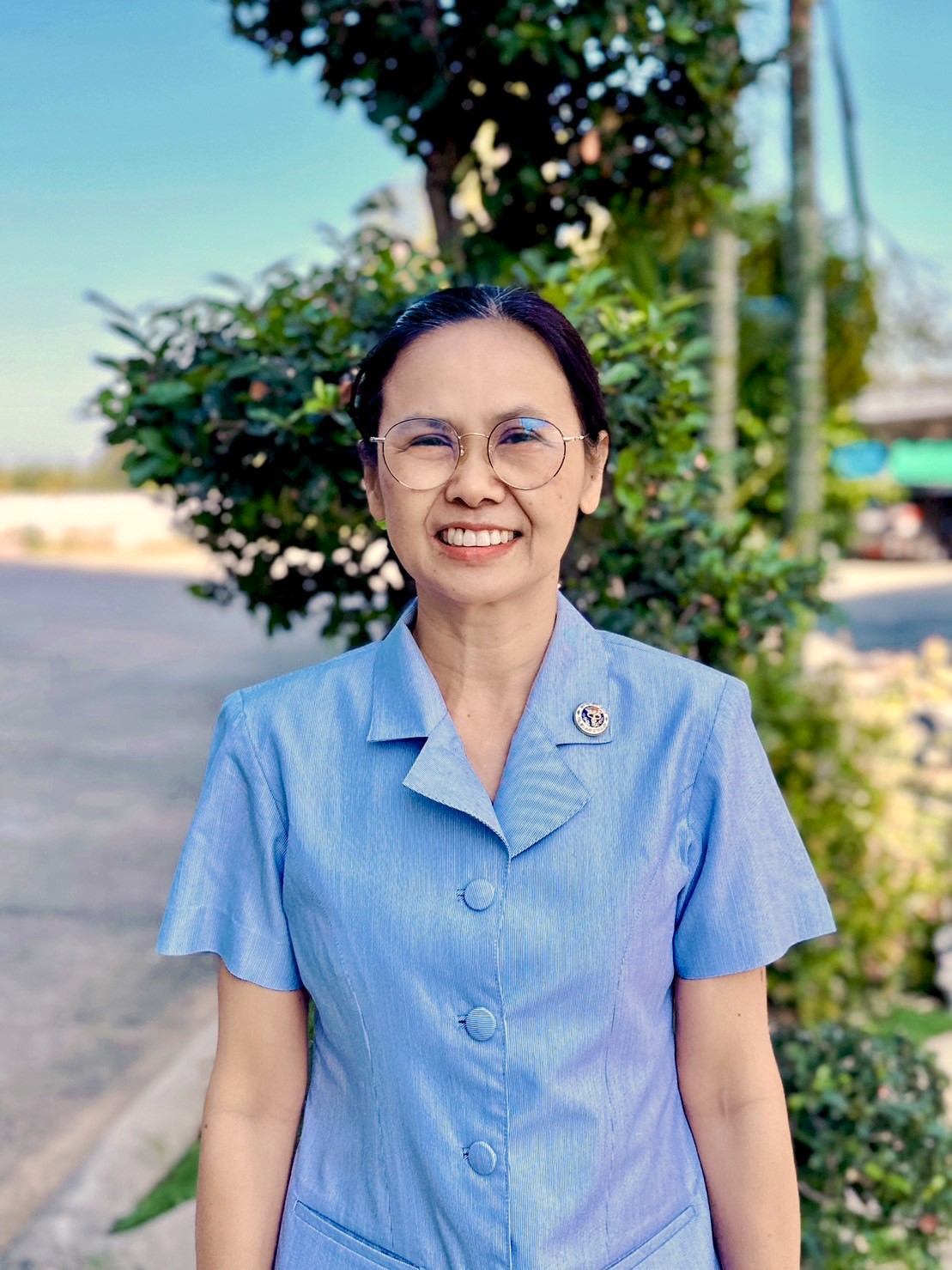 นางนงนุช คล้ายพันธ์